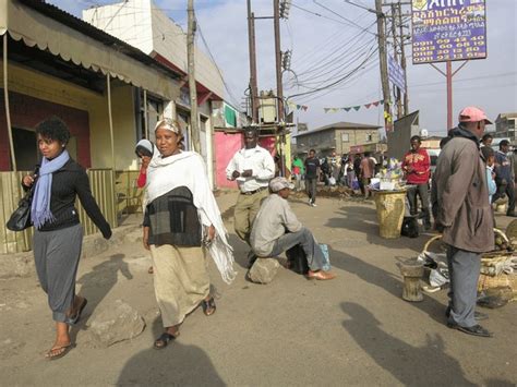  Câu Chuyện về Cuộc Bão Lửa: Một Phiêu Lưu Tội Phạm Giữa Bóng Đêm Addis Ababa